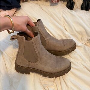 Cliffs by WHITE MOUNTAIN Taupe Suede Chelsea Ankle Boots